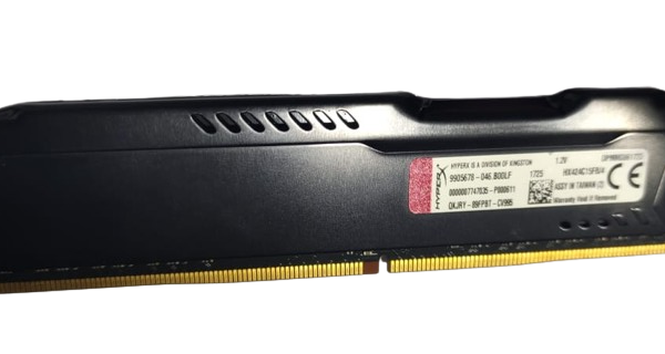Memoria RAM 4GB - HYPER FURY - DDR4 PC4-19200 2400MHZ